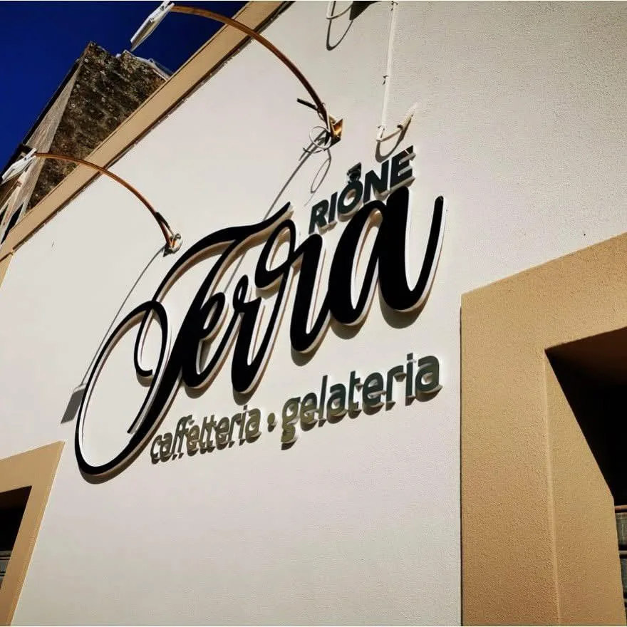 Insegna intagliata in dibond spazzolato – Rione Terra Caffetteria Salve